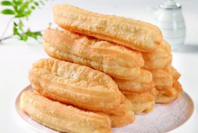家常油條好吃有秘訣，配方，蓬松又酥脆，涼了也不硬