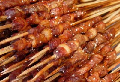 燒烤技術(shù)培訓(xùn)學(xué)校在哪里更正宗？能滿足食客的消費