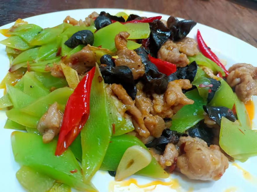 餐飲小吃技術(shù)培訓(xùn)學(xué)校哪家好？小吃培訓(xùn)機構(gòu)排名前